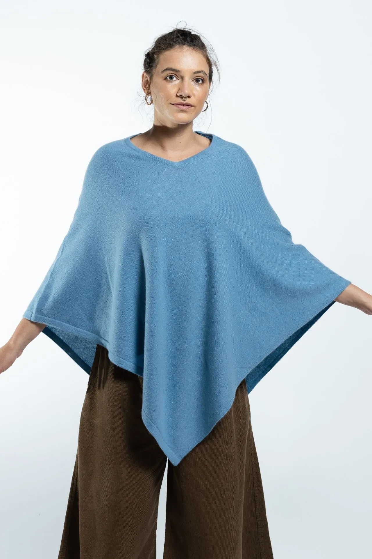 Cashmere Poncho - Sky Blue