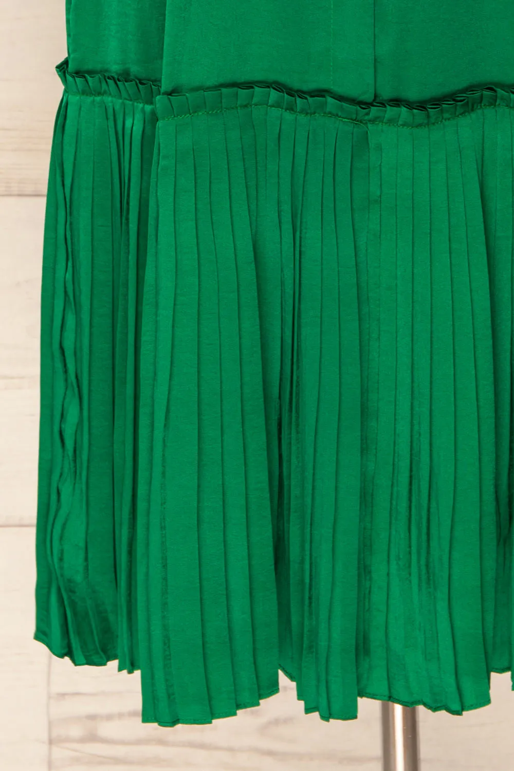 Doha | Green Satin Midi Dress w/ Belt