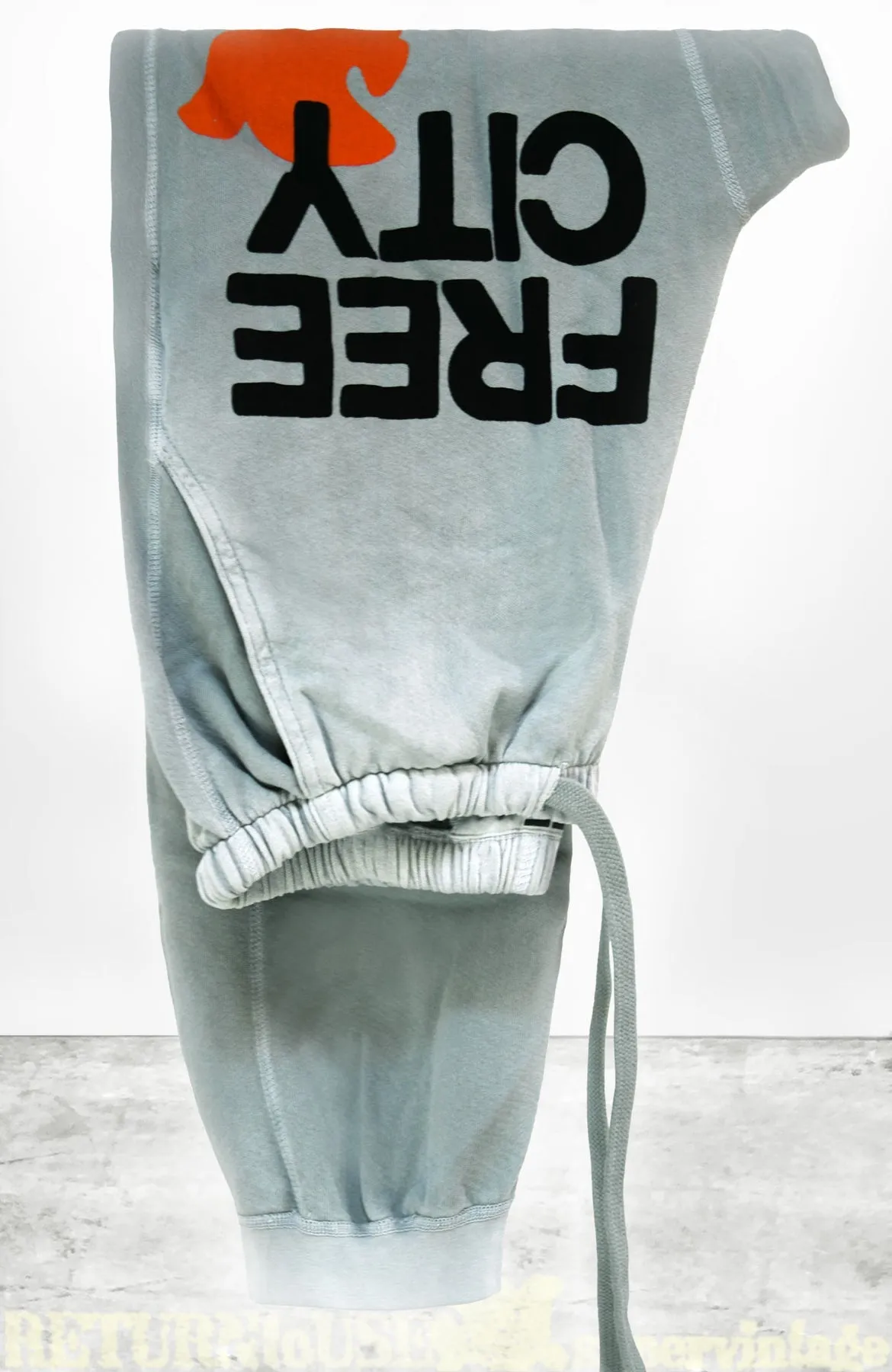 FreeCity Sunfade Pocket Sweatpant - Silver Cloud Sunfade