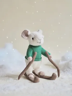 Merry Mouse Skiing