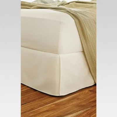 New - Threshold Bed Skirt Oversized Cotton Sateen Pleated Wrinkle-Free, White, Queen