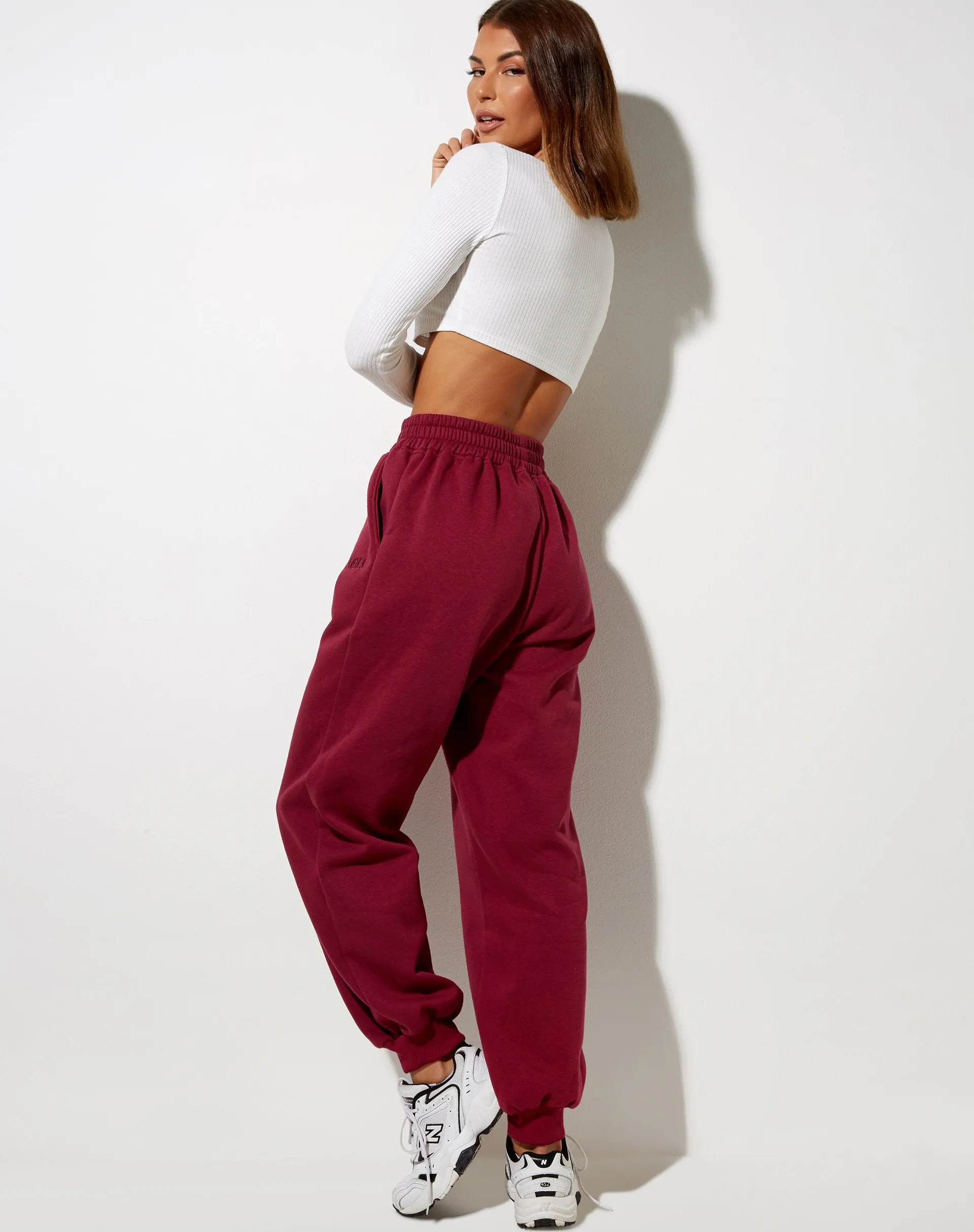 Roider Jogger in Burgundy 'Angel' Embro