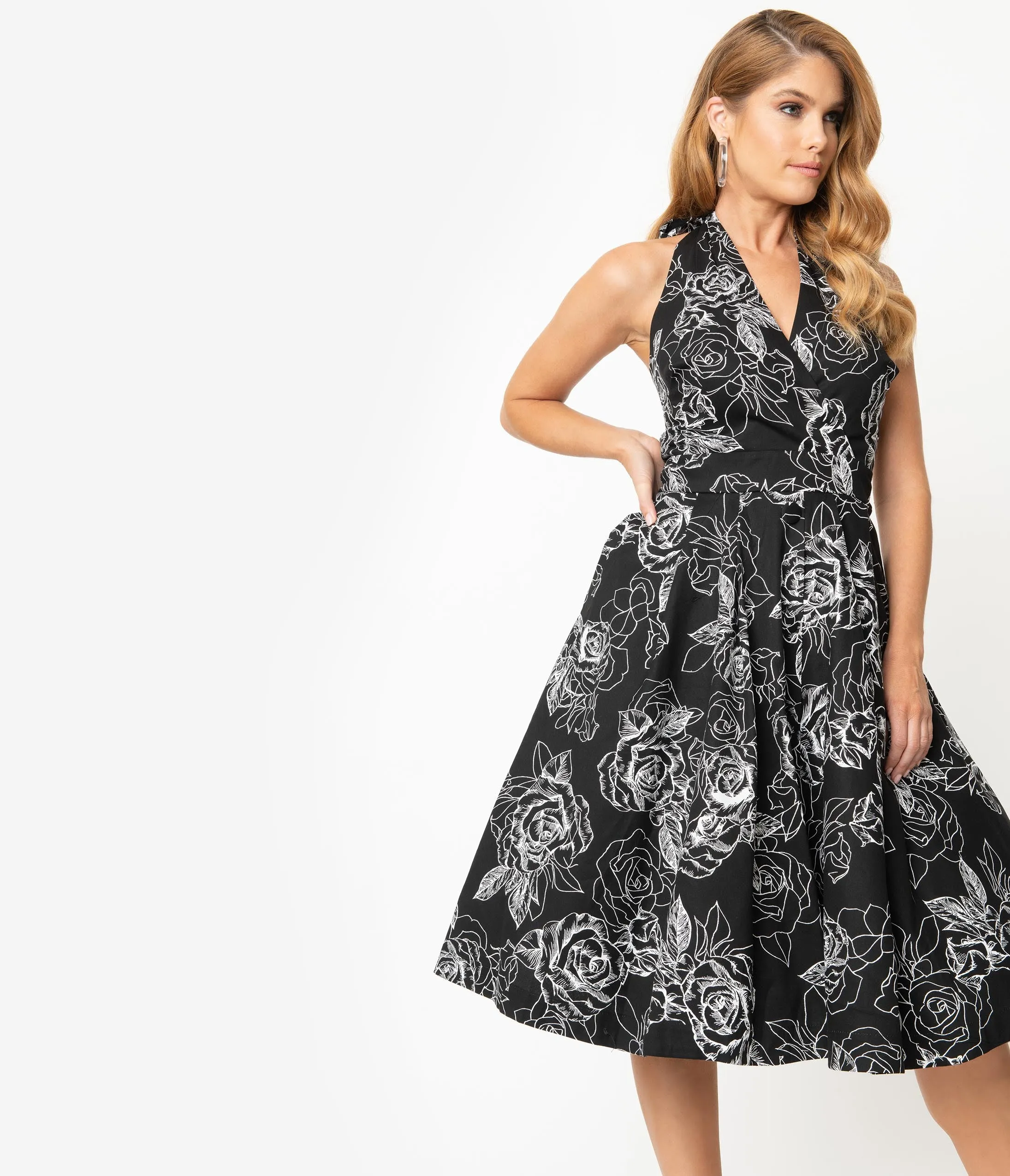 Unique Vintage Black & White Floral Print Tarrytown Hostess Dress